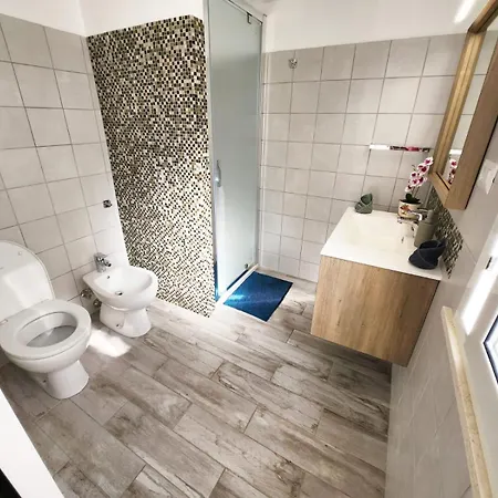 Apartment Casa Al Mare Orchidea - Motoparking - Wifi Free - Ac Cala Gonone