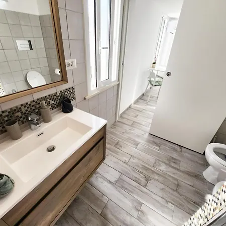 Casa Al Mare Orchidea Relax, Moto Parking E Wifi Vicino