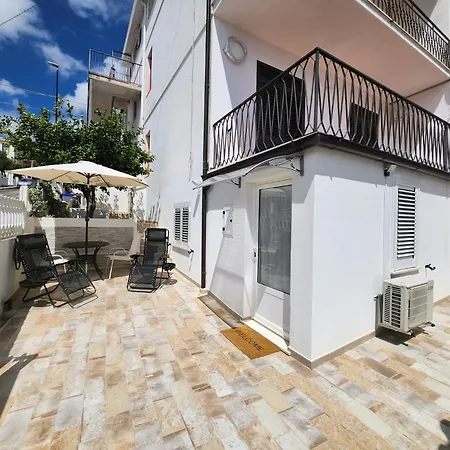 Casa Al Mare Orchidea Relax, Moto Parking E Wifi Vicino Cala Gonone